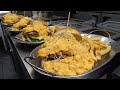 치즈폭탄! 꾸덕한 맥앤치즈버거 / cheese bomb! mac and cheese burger - korean street food