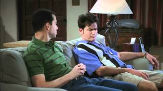 Ultimate Look Back - Two And A Half Men