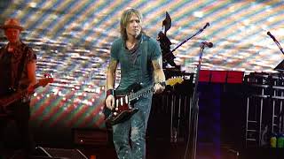 Keith Urban: Graffiti U World Tour, Long Hot Summer