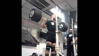 Henri kyykky 230kg