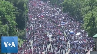 Massive Strike Brings Chile to a Halt