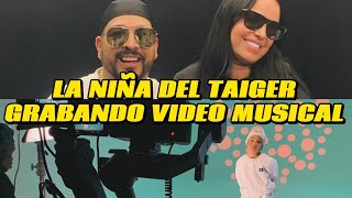 Anita la hija del taiger graba video musical