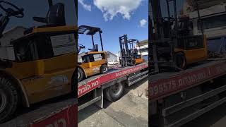 towtruck action / forklift towing