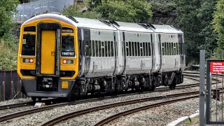 Trains at Low Moor | 03/10/2018