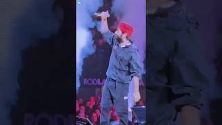 What Jhumka 🔥💥 Arijit Singh live concert | Lyrics M1 #arijitsingh #whatjhumka #bollywood