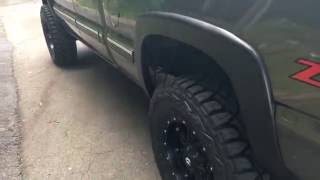 2001 Chevy Silverado with 4inch Rough Country lift