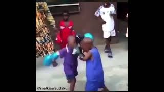 Mwakinyo Jr. the upcoming boxer, unampa ngapi dogo!! Comment apo chini