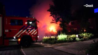 Opnieuw brand in Holten, camper in vlammen opgegaan