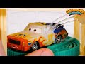 Disney Color Changing Cars with Toy Vending Machine!