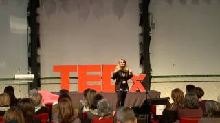 A psicologia da stand up comedy: Marta Gautier at TEDxBelemWomen