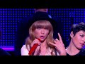 Taylor Swift speaks French