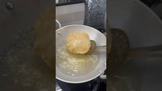 நான் சுட்டா பூரி புஸ்ன்னு தான் வரும் || poori || morning breakfast