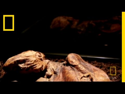 How many years ago did Lindow Man live?