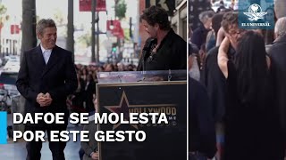 Pedro Pascal protagoniza incómodo momento con la esposa de Willem Dafoe