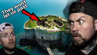 Exploring Abandoned Cannon Fort by Boat | NO-ONE IS ALLOWED HERE