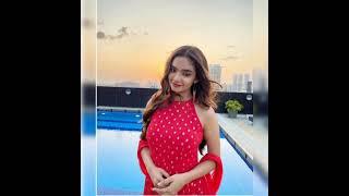 Thoda thoda pyaar 💕|| Anushka Sen Pics In pretty red dress 😘|| New Whatsapp Status 🤩