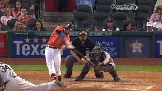 SEA@HOU: Altuve scores on Almonte's error