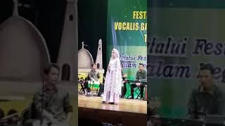 Fetival seni qasidah 2018 by Alma ummu salamah (Alma esbeye) &grub gambus paradise