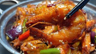 The chef will teach you the home-cooked practice of dry pot shrimp, the steps are detailed,