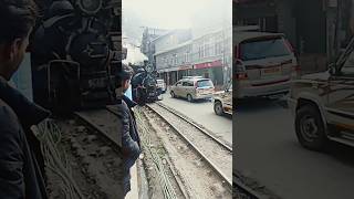 #darjeelingtoytrain #darjeelinghimalayanrailway #mountainrailway #darjeelingmail