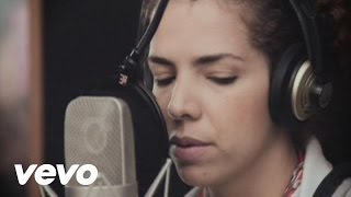 Vanessa Da Mata - O Tal Casal (Webclipe)