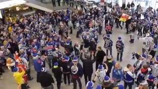 Iserlohn Roosters Sauerland Berlin Fangesänge Ostbahnhof 06.12.2015