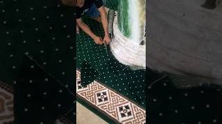 Proses Pemotongan Karpet Masjid Turkey di Bagian Tiang #syifakarpet #shorts