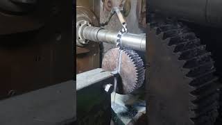 gear cutting with milling machine #gear #cutting #milling #machine #skills #technical #viral