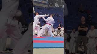 Двойной удар ой цуки в каратэ, #short #shorts #каратэ #karate