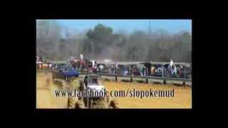 Hill N Hole Mud Racing at Slopoke Boggin