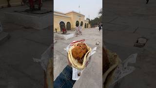 Railway station py naan teki in Pakistan. #asimsattar #food #mrfoodie #streetfood #shorts