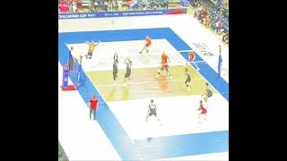 Netherlands’ Opposite Spiker Nimir Abdel-Aziz Attacks Against A Double Volleyball Block🏐🇳🇱👋|VNL 2024