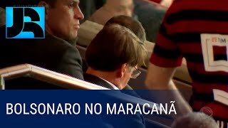 Presidente Bolsonaro acompanha partida do Flamengo no Maracanã