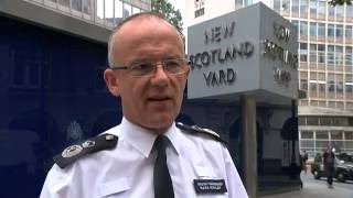 Top terror cop: Public can help stop attacks