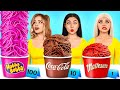 Tantangan 100 Lapis Makanan | Pertarungan Makan 1 vs 100 Lapis Permen oleh YUMMY JELLY