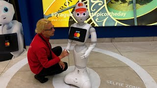 Robot Pepper Initial booting - MasterCard Selfie Version