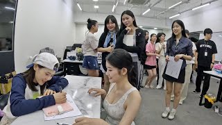 오마이걸 효정이 갑자기 사무실에 나타나면 벌어지는 일... 직원들 난리남ㅋㅋㅋ
