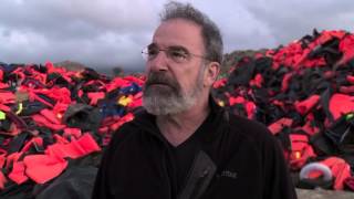 Mandy Patinkin visits Lesbos, Greece