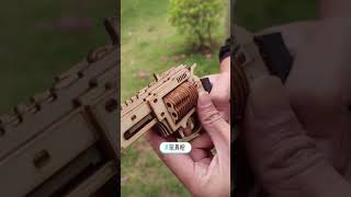 Wooden assembled revolver rubber band gun 2021 Cool Toys