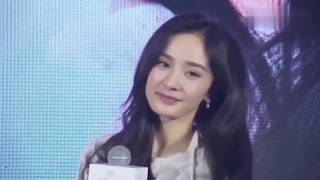 杨幂六一赴港与刘恺威合体为女儿小糯米庆生