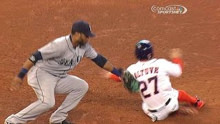 SEA@HOU: Altuve caught stealing as call stands in 6th