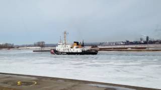 USCGC Morro Bay in the Ice