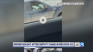 Driver sought after deputy chase in Mecosta County