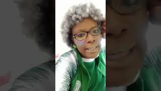 Incroyable: la star et chanteuse comorienne habillée aux Couleurs des Comores adresse un message❤️😍