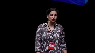 Kelimelerin Gücü | Özlem Alkan K | TEDxHisarSchool