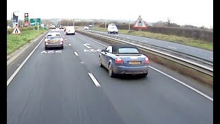 Audi uses wrong lane to jump queue