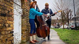 Lovesick Duo live in LONDON 2023 Busking