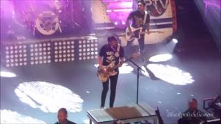 (HD) Pierce The Veil Bulletproof Love Vancouver 2017