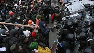 Video: New laws spark violent clashes in Ukraine