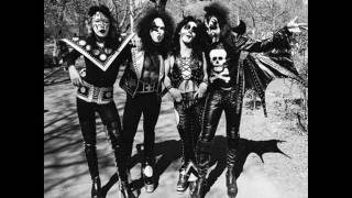 Kiss - Strutter (Demo 1973)
